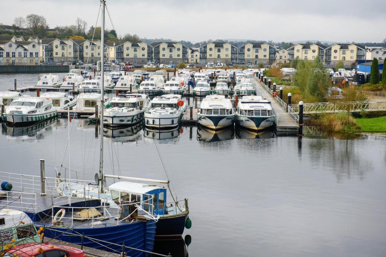 Waterfront Self Catering Houses Carrick-on-Shannon Екстер'єр фото
