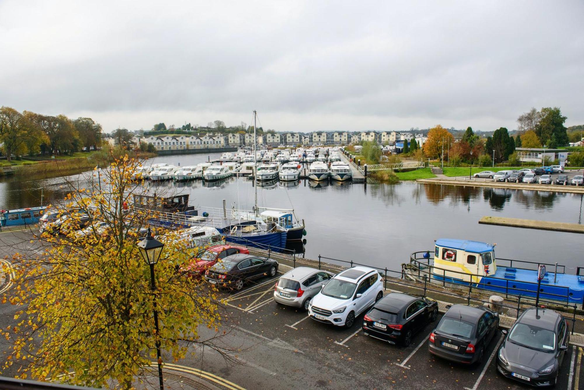 Waterfront Self Catering Houses Carrick-on-Shannon Екстер'єр фото