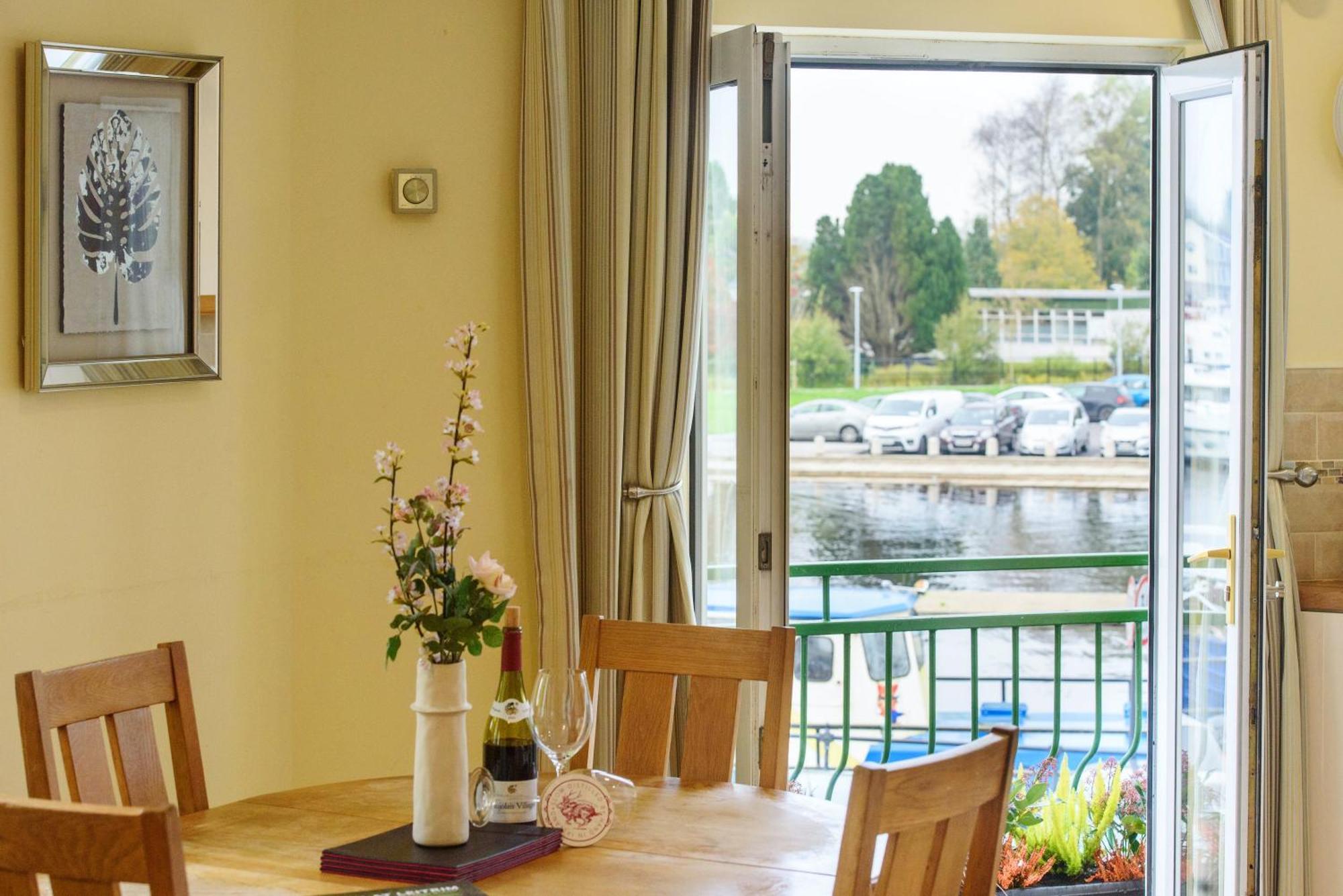 Waterfront Self Catering Houses Carrick-on-Shannon Екстер'єр фото